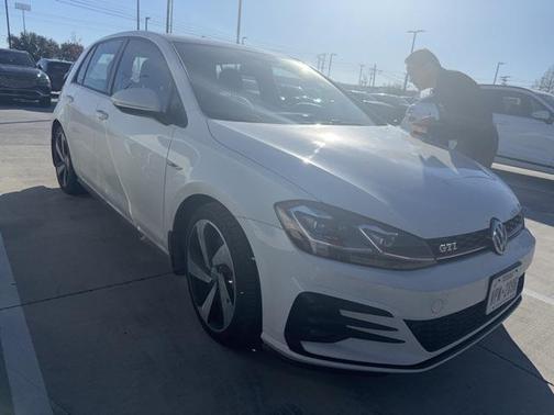 2018 Volkswagen Golf GTI 2.0T S 4-Door
