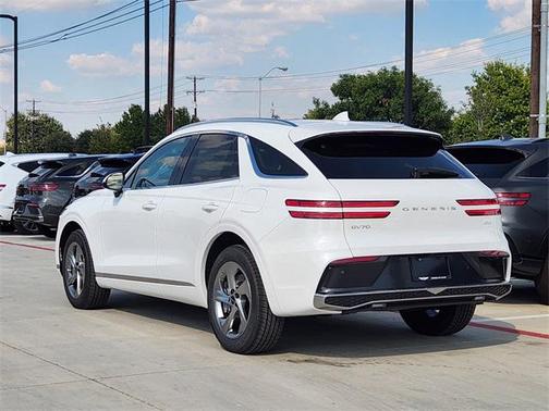 2026 Genesis GV70 2.5T Select