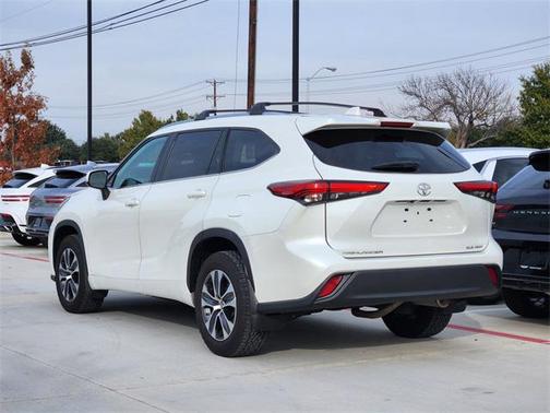 2020 Toyota Highlander XLE