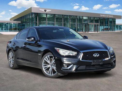 2018 INFINITI Q50 Hybrid Base
