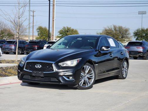 2018 INFINITI Q50 Hybrid Base