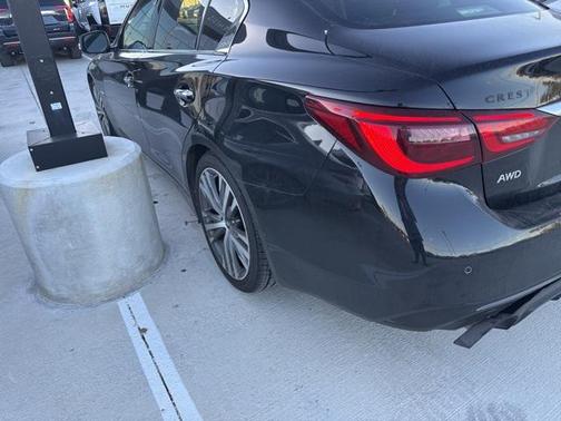 2018 INFINITI Q50 Hybrid Base