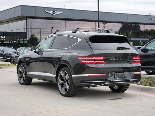 Green 2026 Genesis GV80 2.5T
