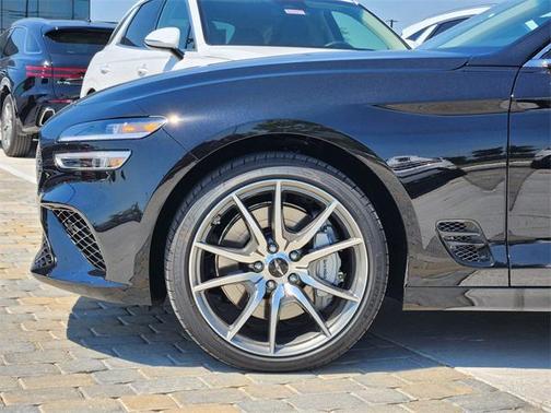 2026 Genesis G70 2.5T RWD Prestige