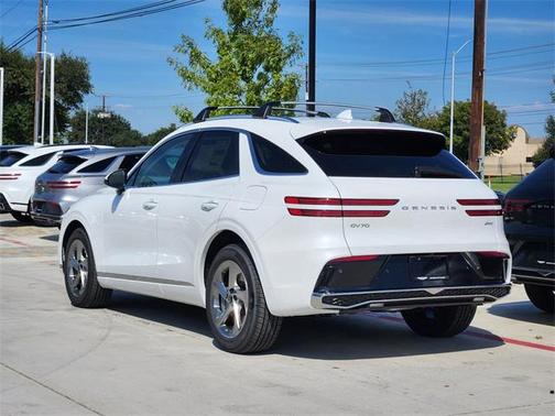 2026 Genesis GV70 2.5T Select