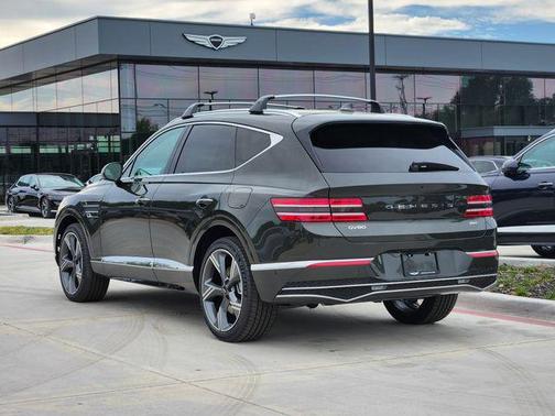 Green 2026 Genesis GV80 2.5T
