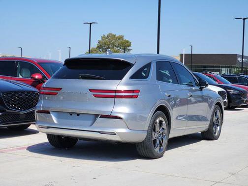 Silver 2023 Genesis Electrified GV70 Advanced AWD