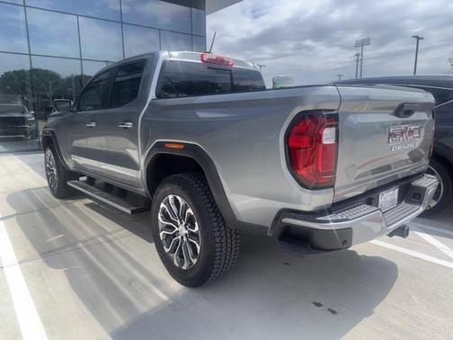 2025 GMC Canyon Denali