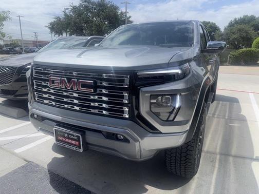 2025 GMC Canyon Denali