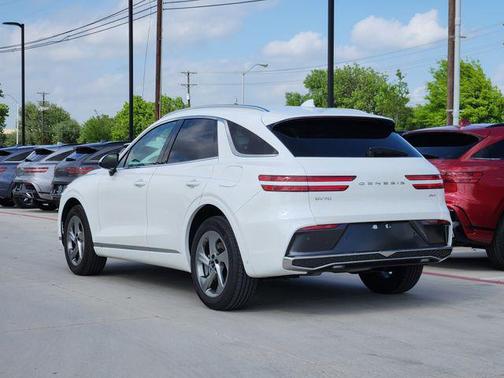 White 2026 Genesis GV70 2.5T