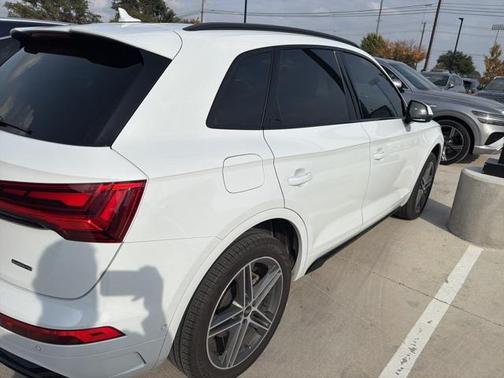 2023 Audi Q5 e S Line