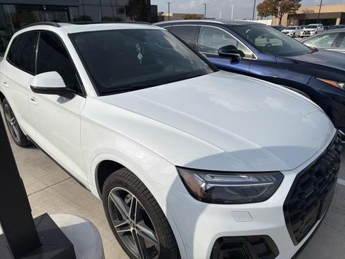 2023 Audi Q5 e S Line