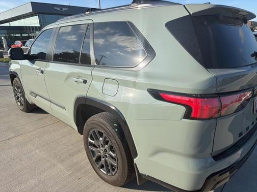 2025 Toyota Sequoia Platinum