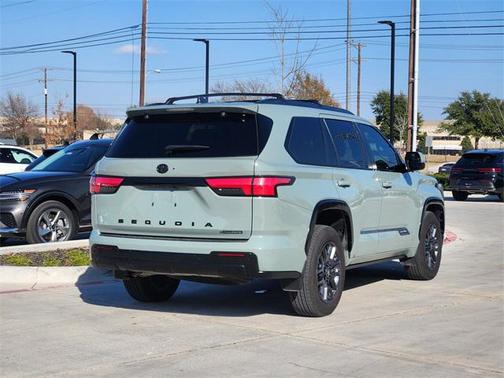 2025 Toyota Sequoia Platinum