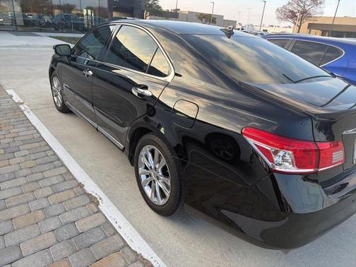 2011 Lexus ES 350 Base