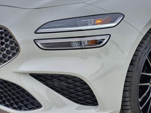 Vatna Gray 2026 Genesis G70 3.3T Prestige Graphite