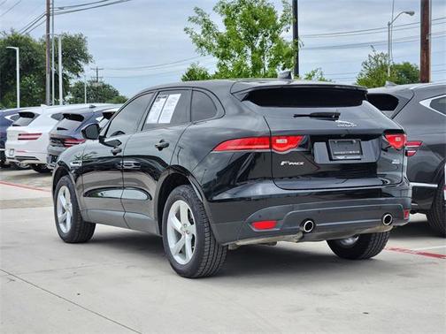 2017 Jaguar F-PACE 35t Premium