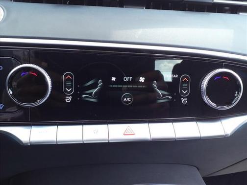2025 Genesis GV70 2.5T AWD