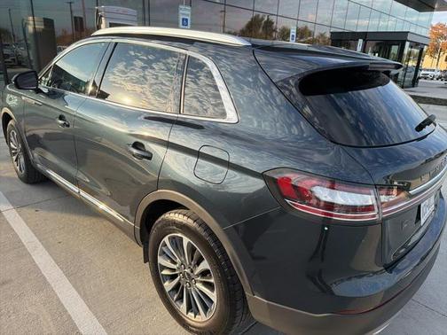 2022 Lincoln Nautilus Standard