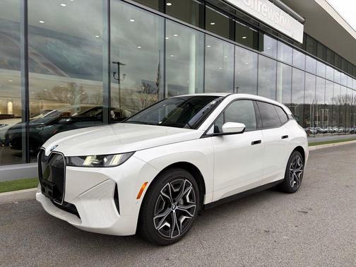 2026 BMW iX xDrive45