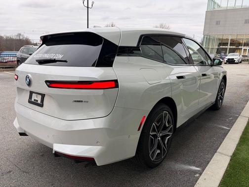 2026 BMW iX xDrive45