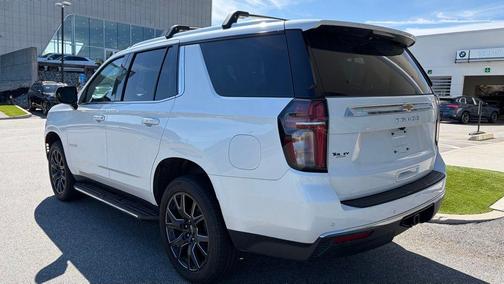 Iridescent Pearl Tricoat 2023 Chevrolet Tahoe LT