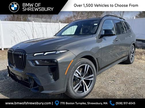 2025 BMW X7 M60i
