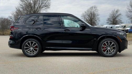 Black Sapphire Metallic 2026 BMW X5 xDrive40i