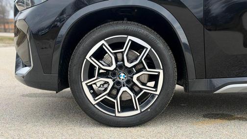 Jet Black 2026 BMW X1 xDrive28i