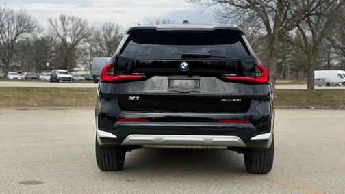 Jet Black 2026 BMW X1 xDrive28i