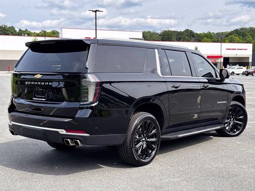Black 2025 Chevrolet Suburban High Country