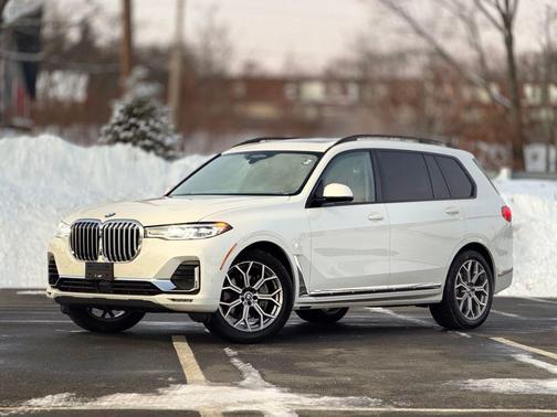 2022 BMW X7 xDrive40i