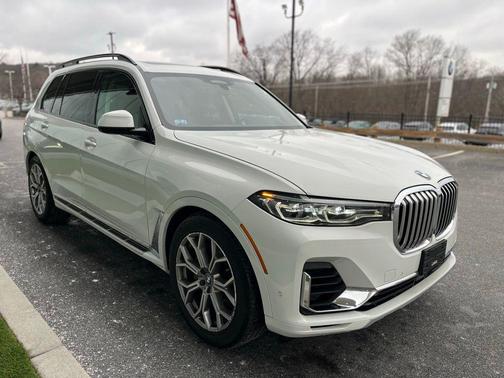 2022 BMW X7 xDrive40i