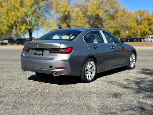 2025 BMW 330 i xDrive