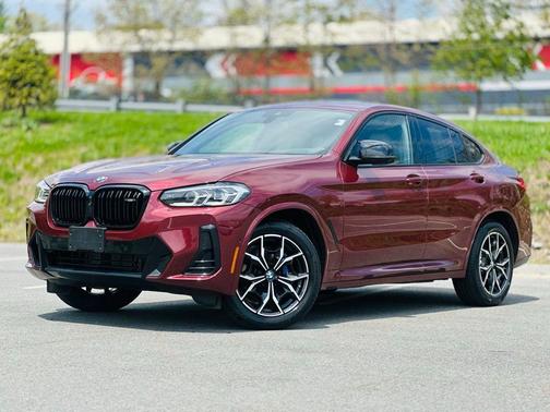 Piemont Red 2023 BMW X4 M40i