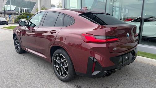 Piemont Red 2023 BMW X4 M40i
