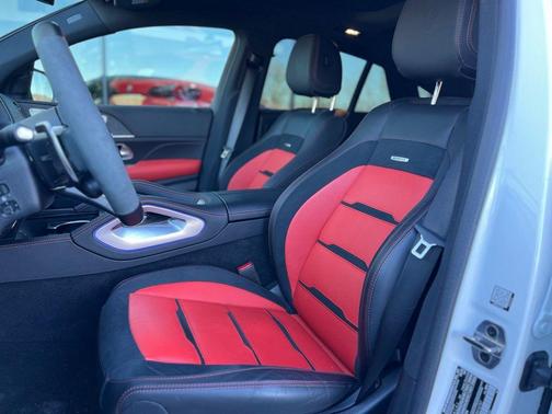 2025 Mercedes-Benz AMG GLE 53 