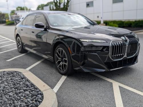 2024 BMW 760 760i xDrive