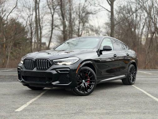 Black Sapphire Metallic 2023 BMW X6 xDrive40i