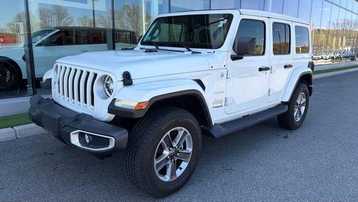 Bright White Clearcoat 2021 Jeep Wrangler Unlimited Sahara