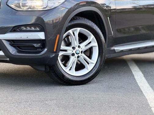 Dark Graphite Metallic 2021 BMW X3 xDrive30i