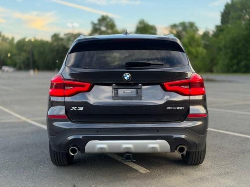 Dark Graphite Metallic 2021 BMW X3 xDrive30i