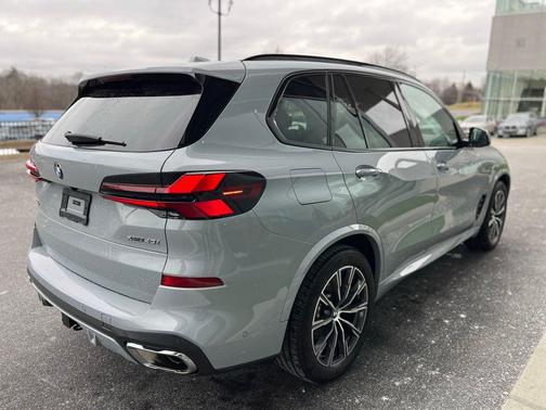 2025 BMW X5 xDrive40i