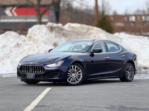2021 Maserati Ghibli S Q4