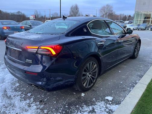 2021 Maserati Ghibli S Q4
