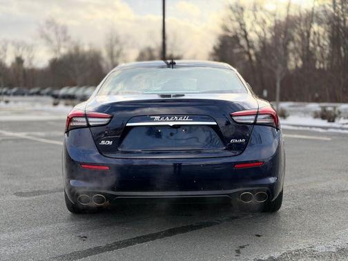 2021 Maserati Ghibli S Q4