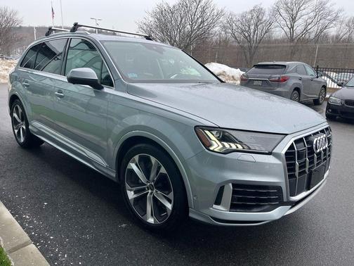 2023 Audi Q7 55 Prestige