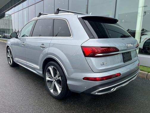2023 Audi Q7 55 Prestige
