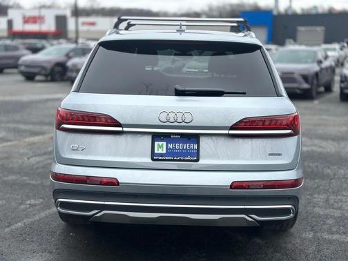 2023 Audi Q7 55 Prestige