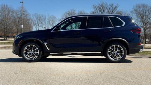 Tanzanite Blue II Metallic 2026 BMW X5 xDrive40i